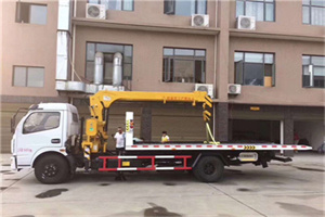 突泉附近汽车轮胎更换